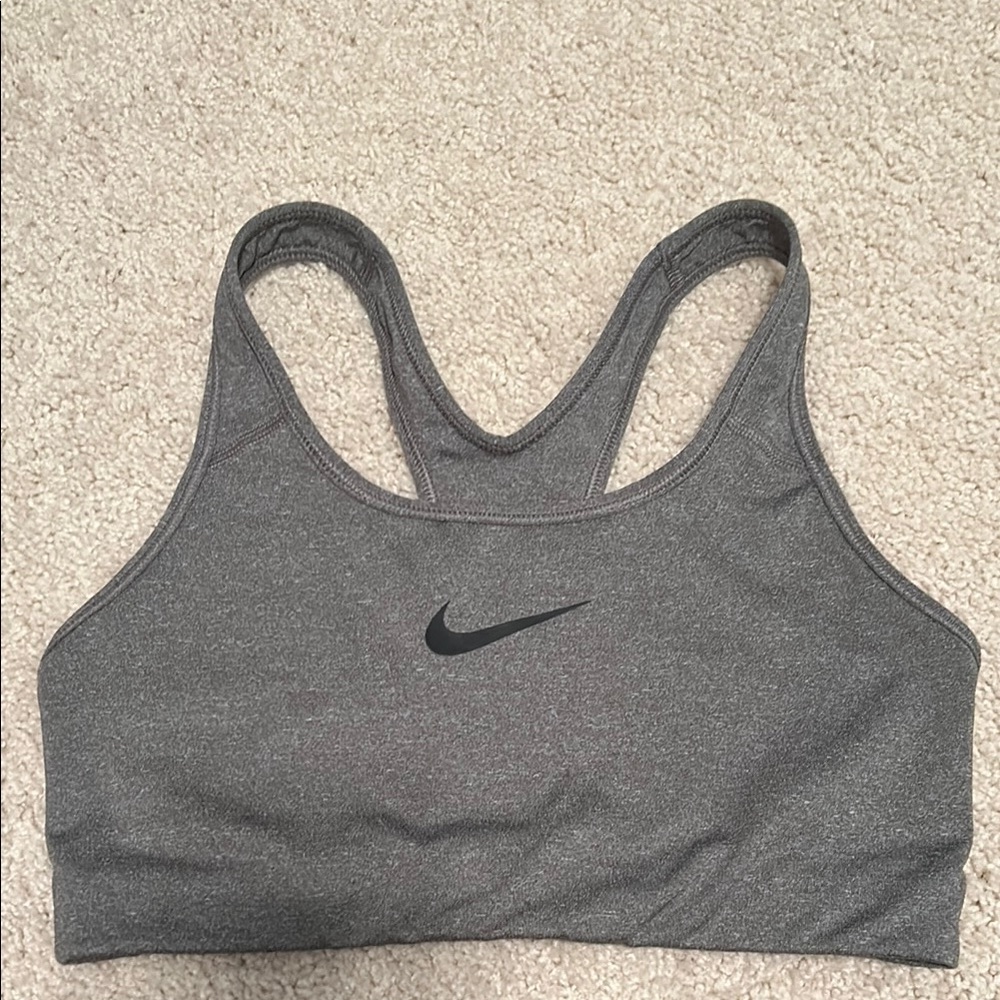 Nike Women’s Gray Racerback Sports Bra - Gray